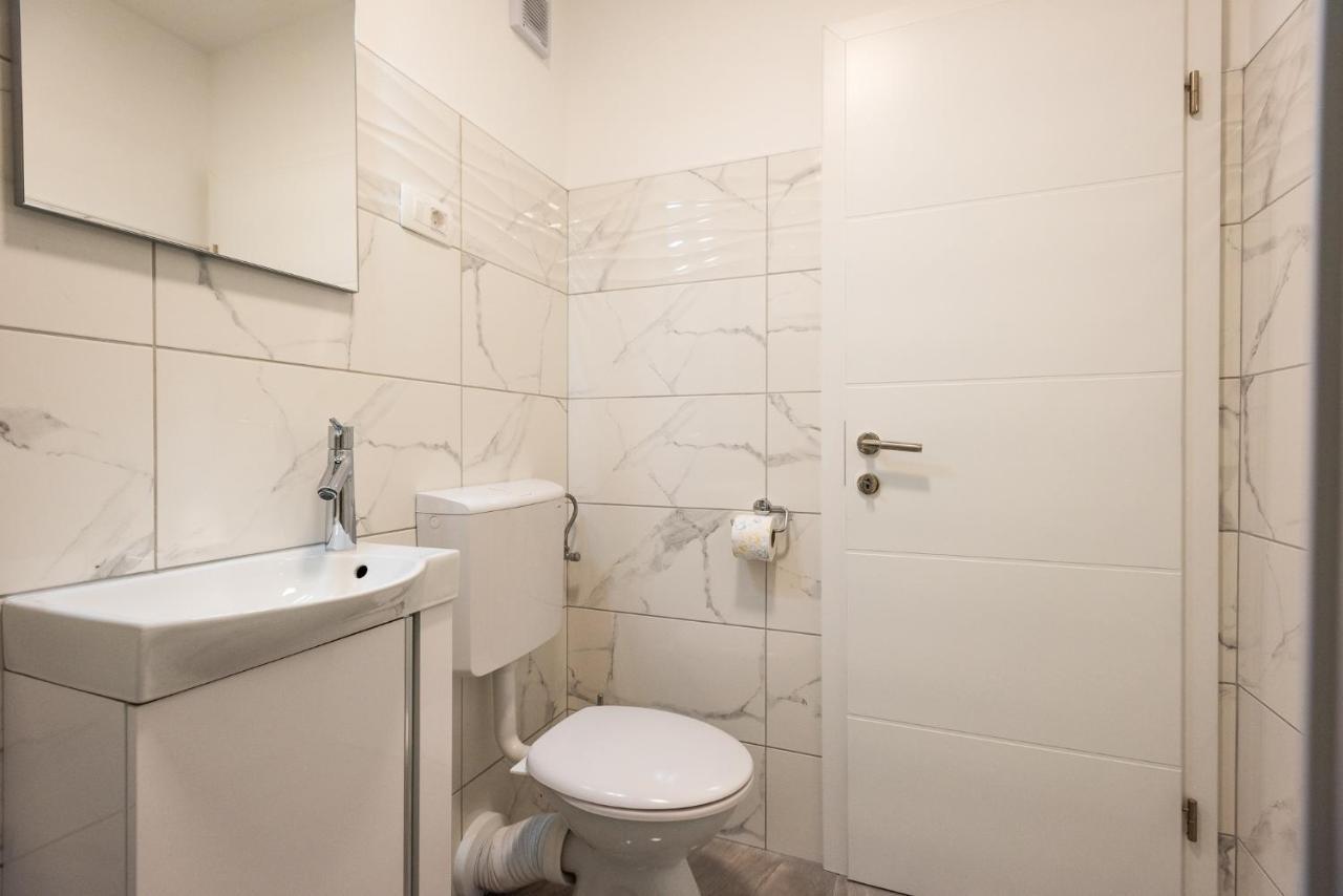 Apartments Omorfia Kraljevica Kültér fotó