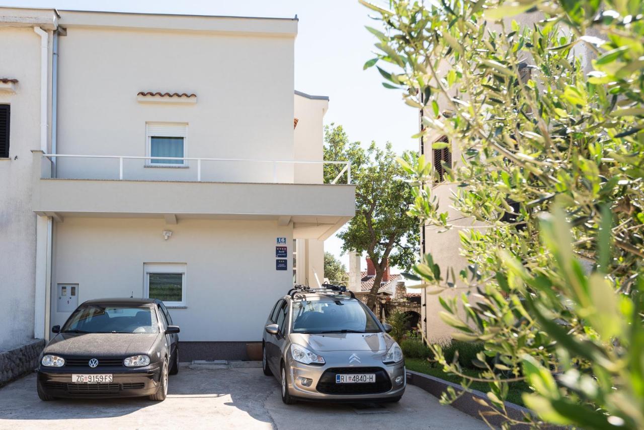 Apartments Omorfia Kraljevica Kültér fotó