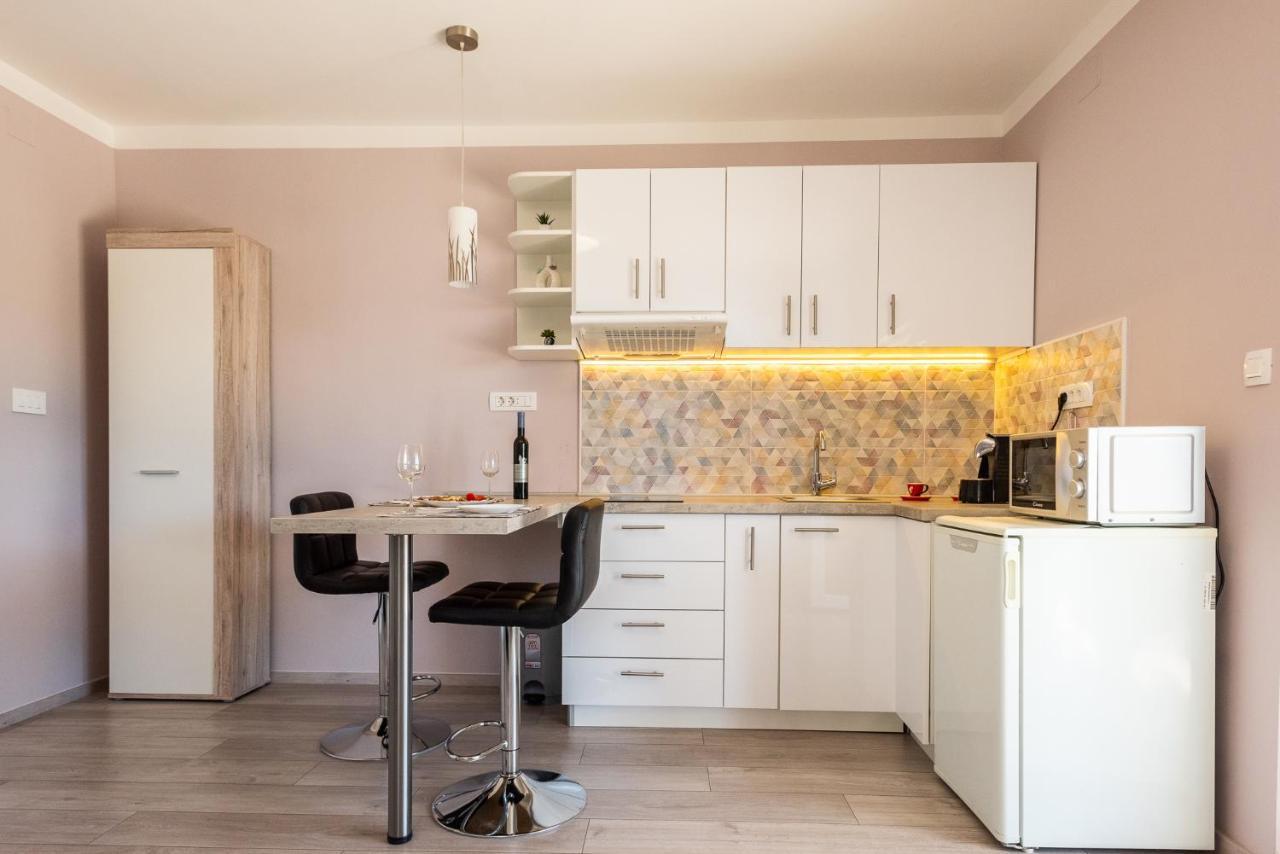 Apartments Omorfia Kraljevica Kültér fotó