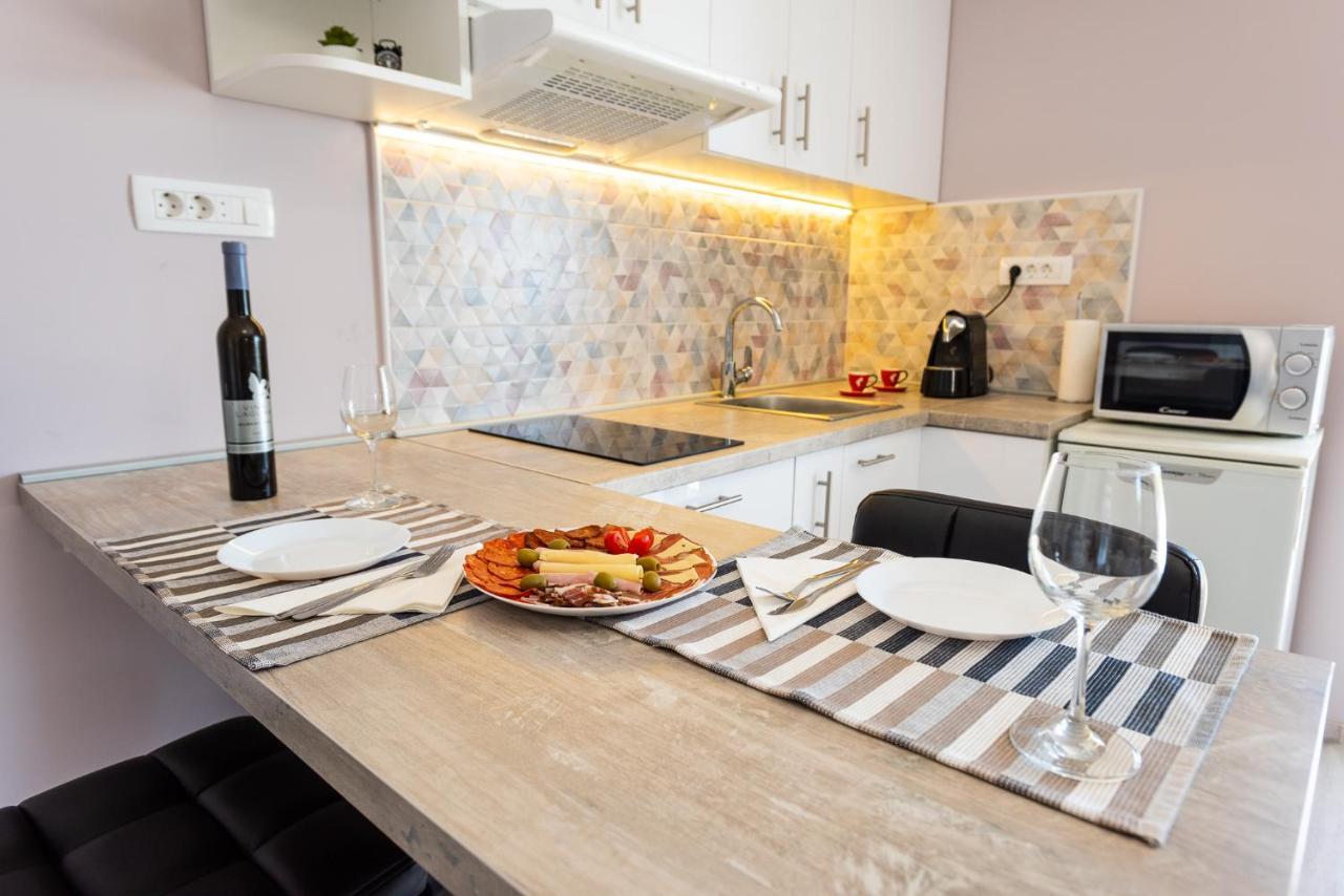 Apartments Omorfia Kraljevica Kültér fotó