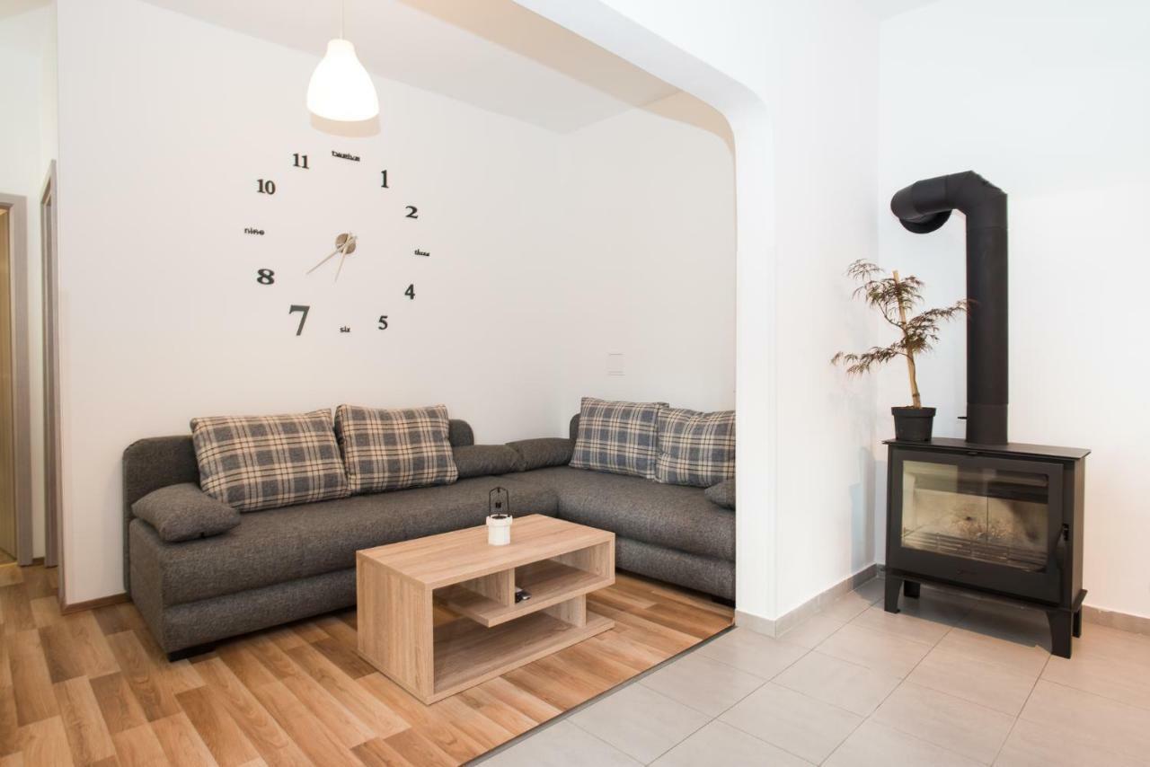 Apartments Omorfia Kraljevica Kültér fotó